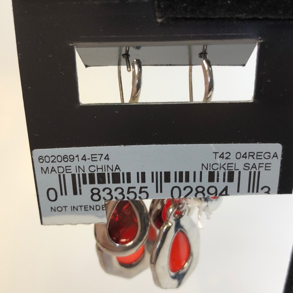 Napier Black Silver Tone and Ruby Color Lucite Dangle Earring. NWT - Picture 6 of 8